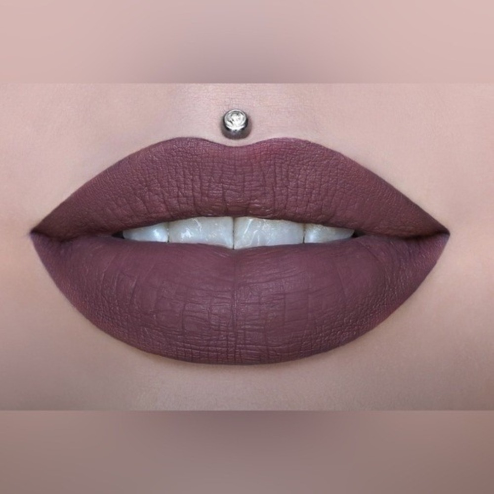 Jeffree Star Velour Liquid Lipstick Human Nature 0.19oz
